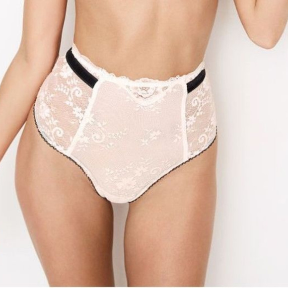 Victoria's Secret Lace Push up Bra Set highwaist